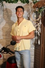 809 Konre Shirt - Image 3
