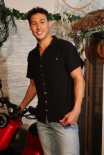 809 Konre Shirt - Image 8